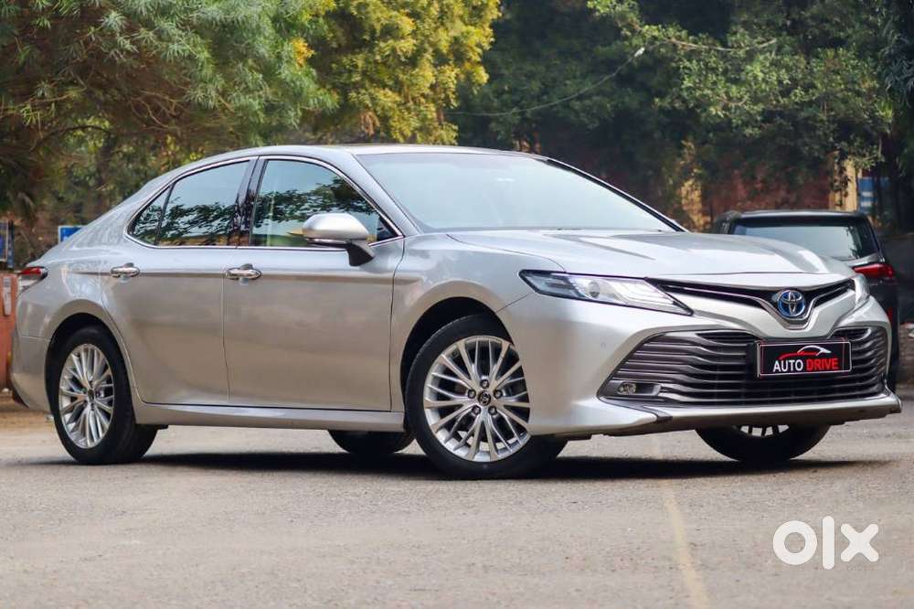 Toyota Camry Hybrid, 2019, Petrol