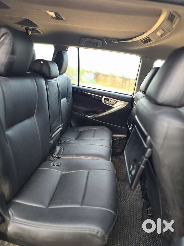 Toyota Innova 2.5 Vx 8 Str, 2020, Diesel