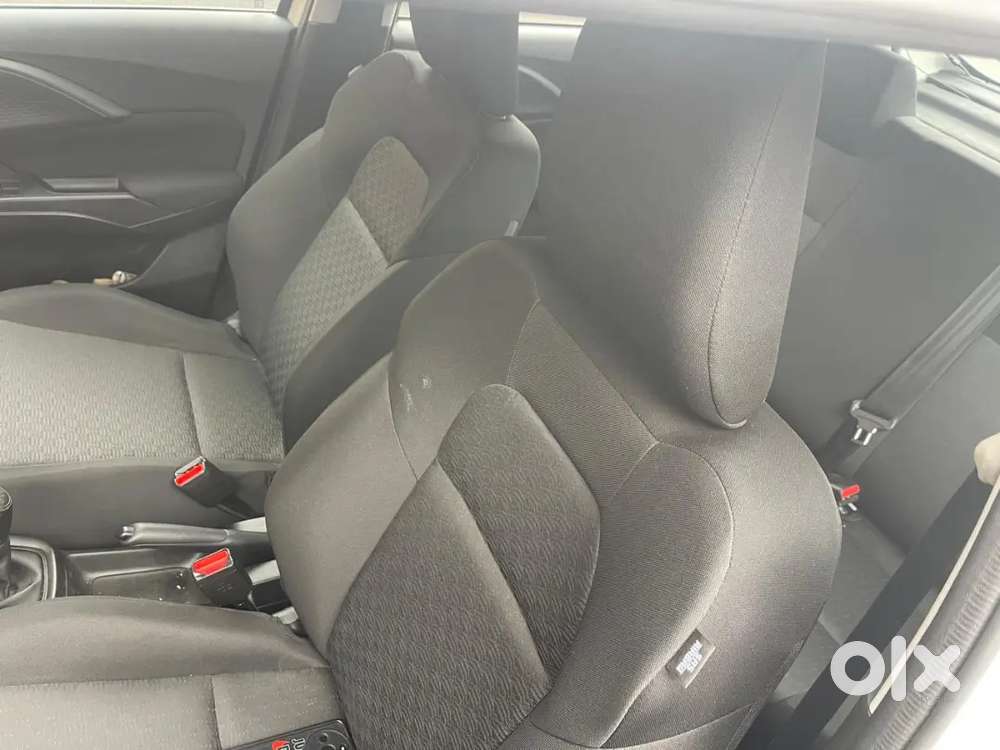 Maruti Suzuki New-gen Swift 2026 Petrol 900 Km Driven