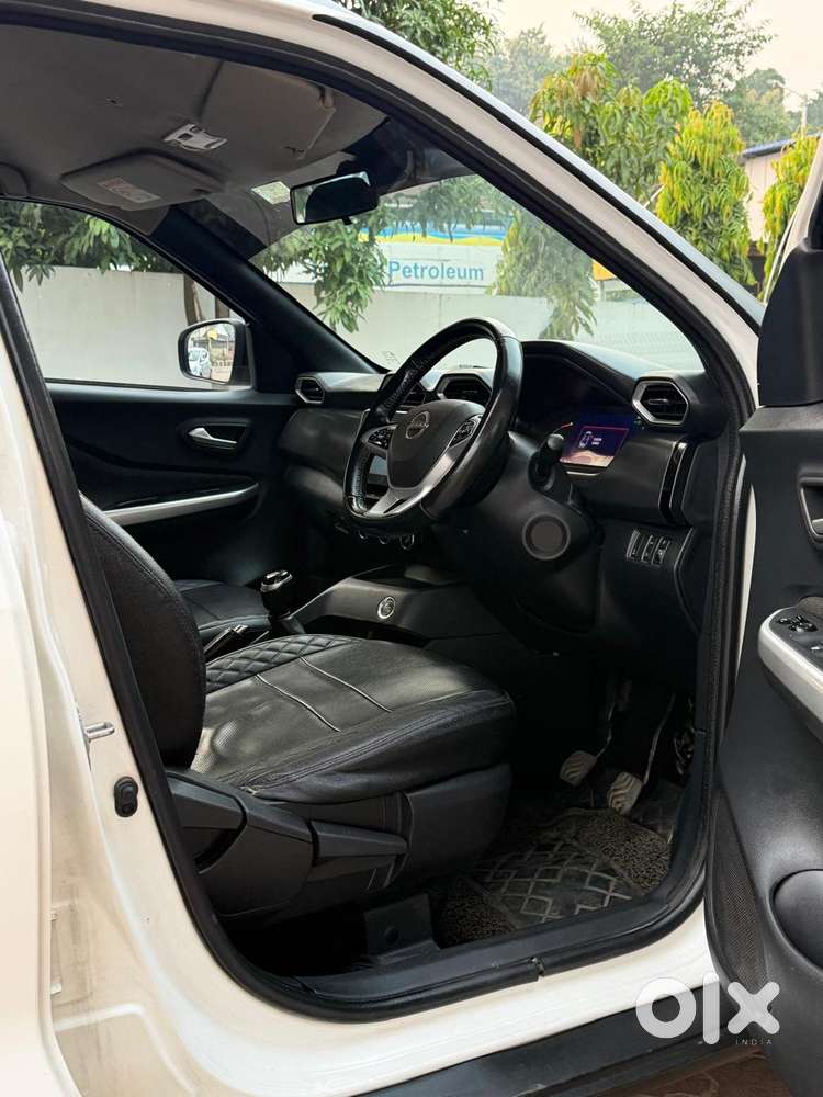 Nissan Magnite 1.0 Xv Premium Turbo (o), 2022, Petrol