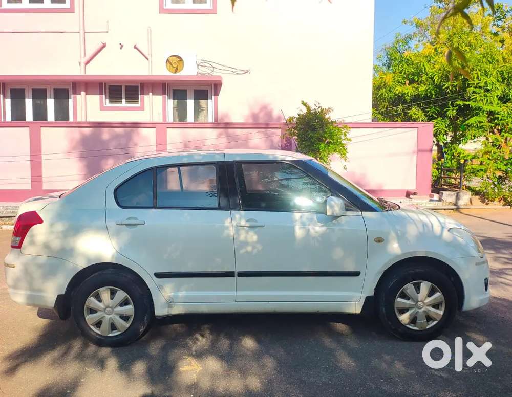 Maruti Suzuki Dzire 2010 Petrol Well Maintained