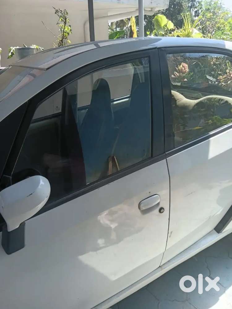 Tata Nano 2012
