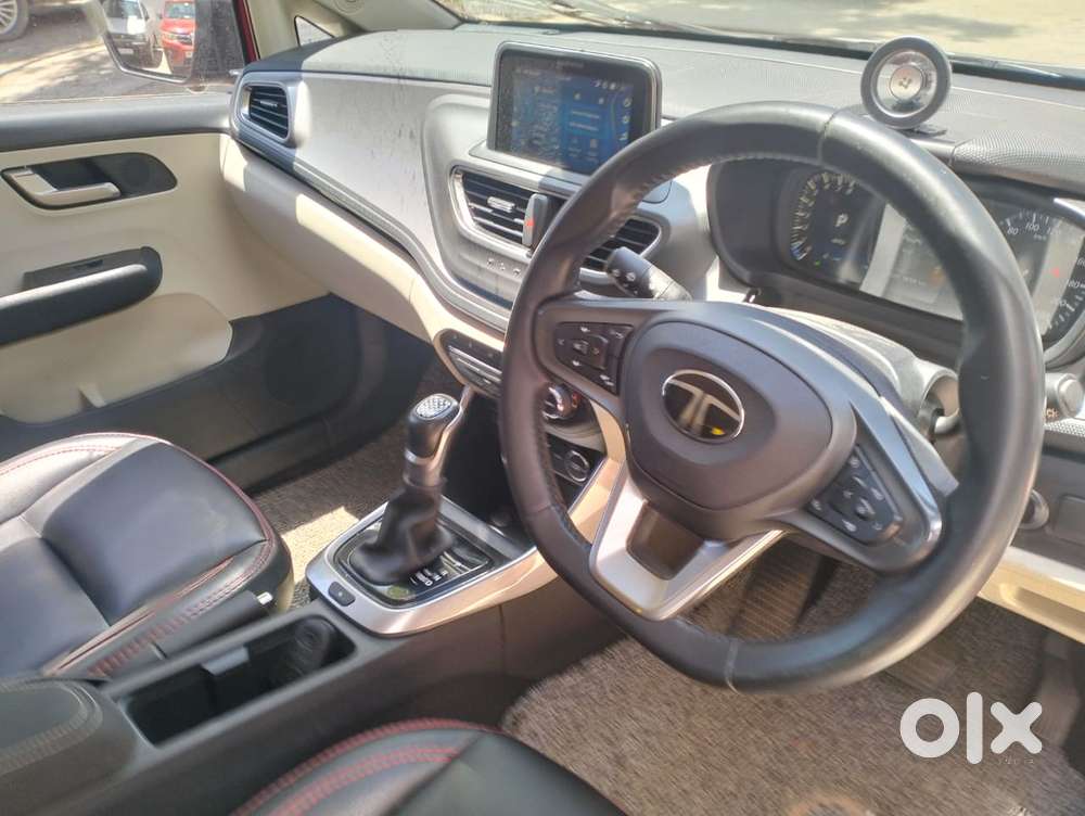 Tata Altroz 1.2 Xza (o), 2024, Petrol