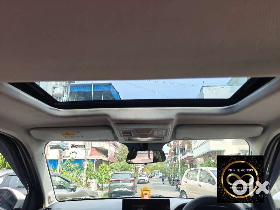 Tata Punch Creative Flagship Dual Tone Amt, 2025, Petrol