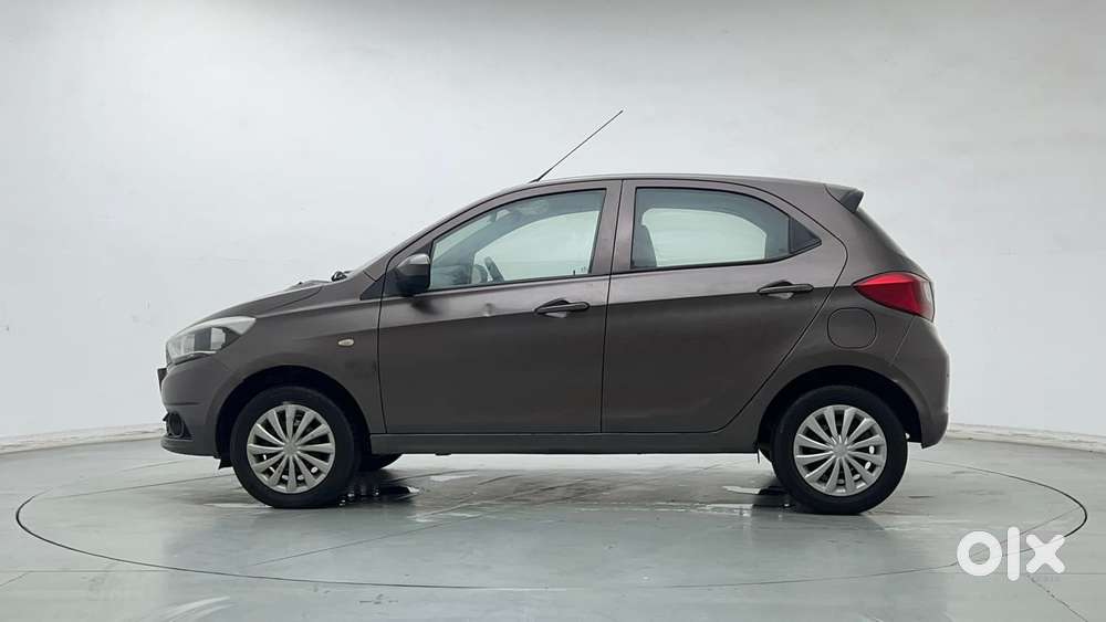 Tata Tiago 1.2 Revotron Xt, 2017, Petrol