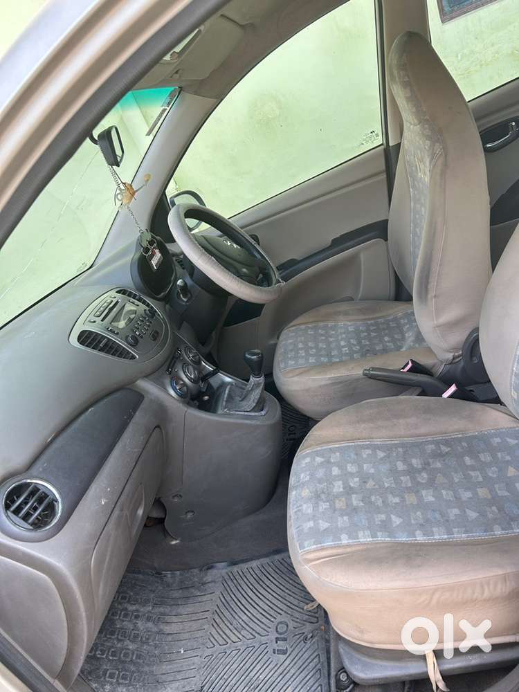 Hyundai I10 Sportz 2011