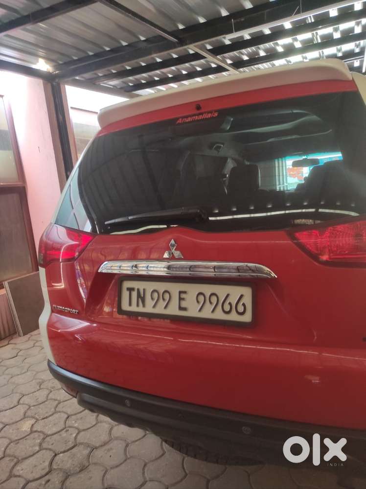 Mitsubishi Pajero Sport 2016 Diesel Well Maintained