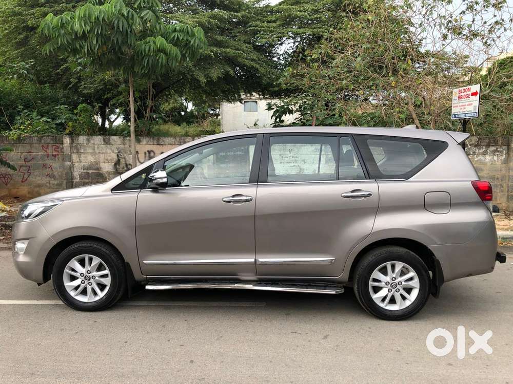 Toyota Innova Crysta 2.8z Automatic, 2017, Diesel