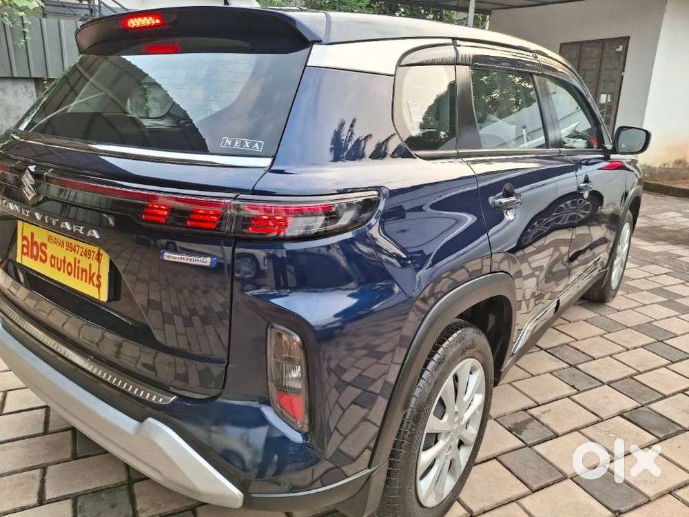 Maruti Suzuki Grand Vitara 1.5 Delta Smart Hybrid At, 2023