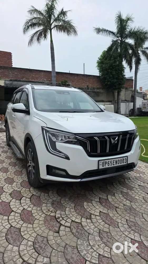 Mahindra Xuv700 Diesel At 2022