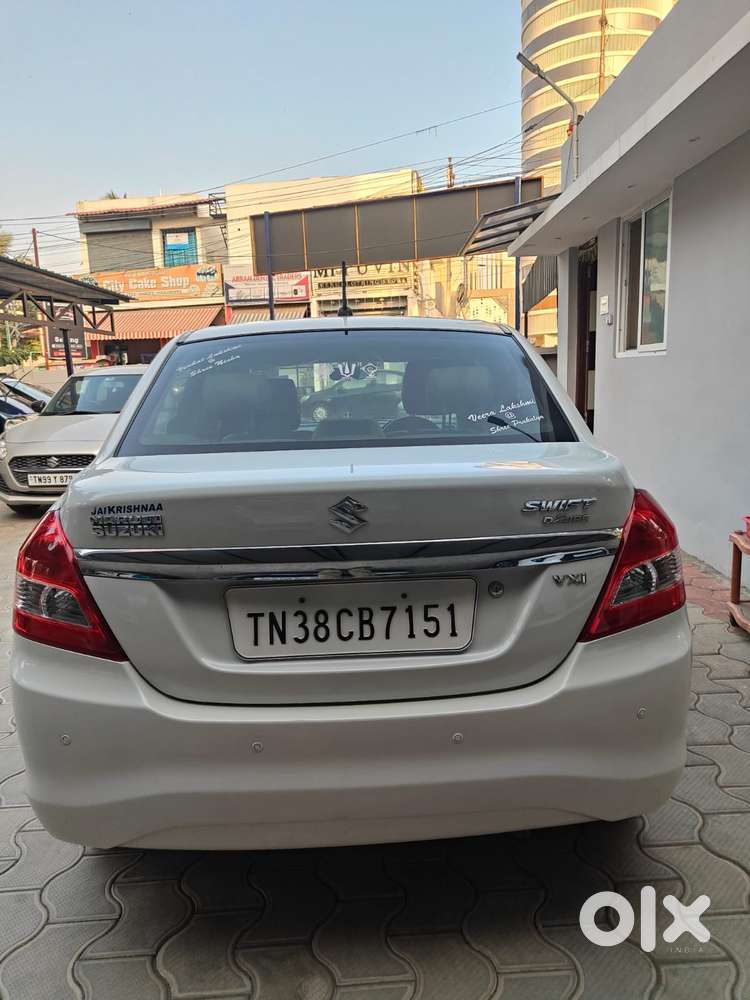Maruti Suzuki Swift Dzire Vxi Optional, 2015, Petrol