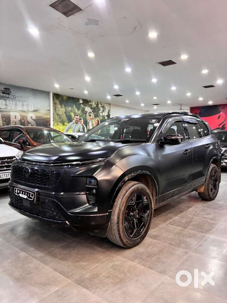 Tata Safari Accomplished X Plus 7 Str Dark Edition At, 2024, Diesel