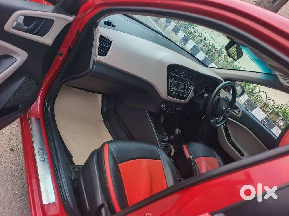Hyundai Elite I20 Sportz (o) 1.2, 2015, Petrol