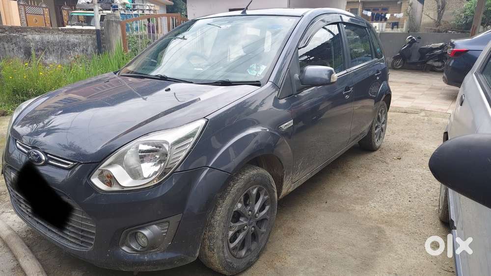 Ford Figo Petrol 2015
