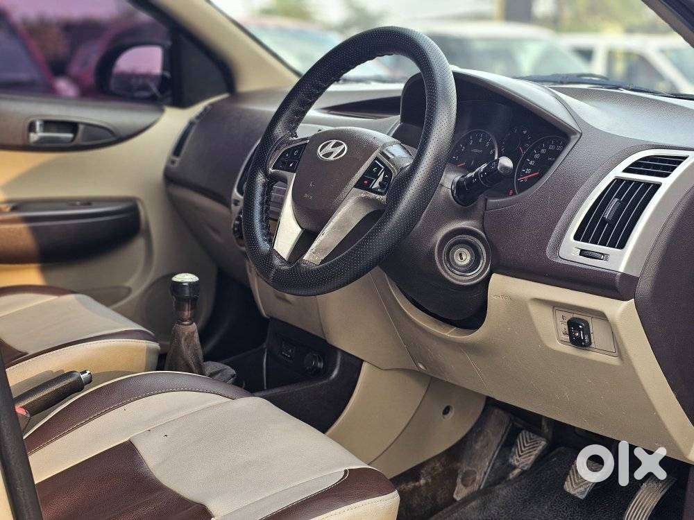 Hyundai I20 1.2 Spotz, 2012, Cng & Hybrids