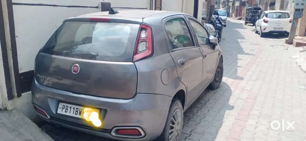 Fiat Punto 2016 Diesel 110000 Km Driven