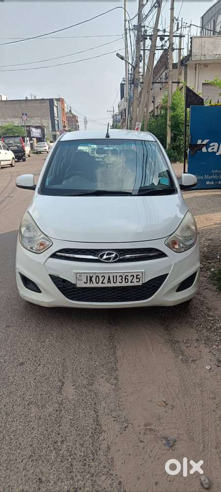 Hyundai I10 Sportz 2011