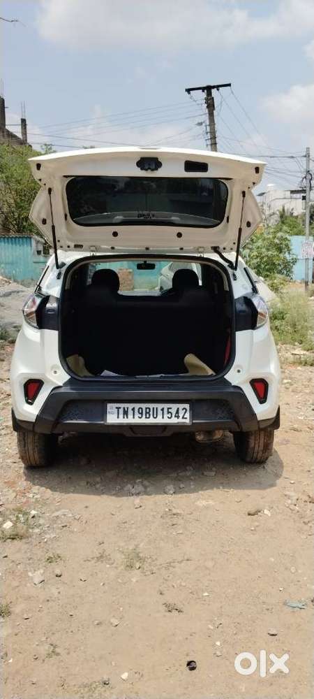 Tata Nexon 1.2 Revotron Xm (s), 2023, Petrol