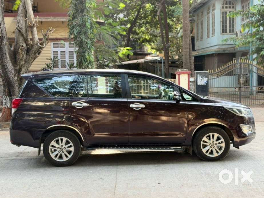 Toyota Innova Crysta 2.8 Gx At 8s, 2018, Diesel