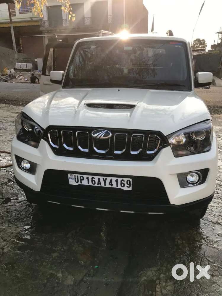 Mahindra Scorpio Classic 2015