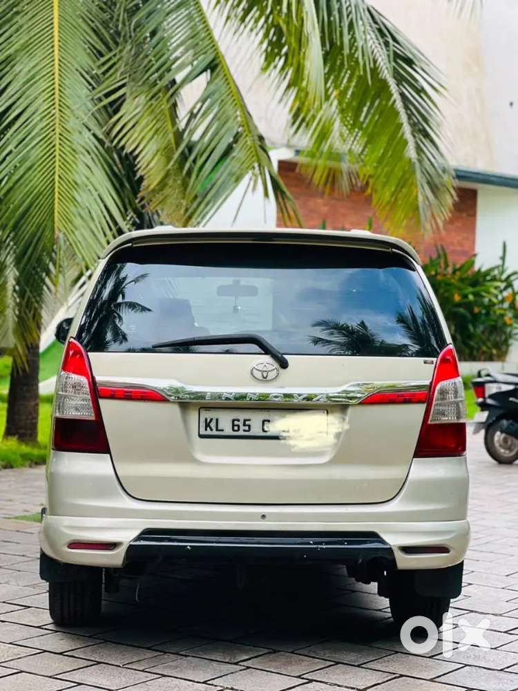 Toyota Innova Diesel 7 Seater 2006