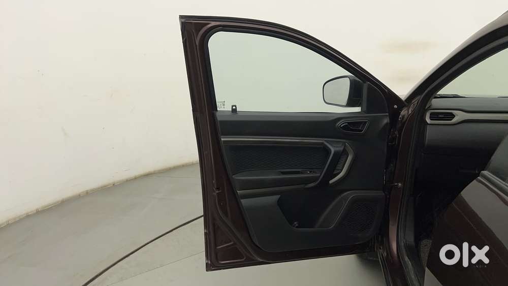 Renault Kiger Rxz Turbo Cvt, 2021, Petrol