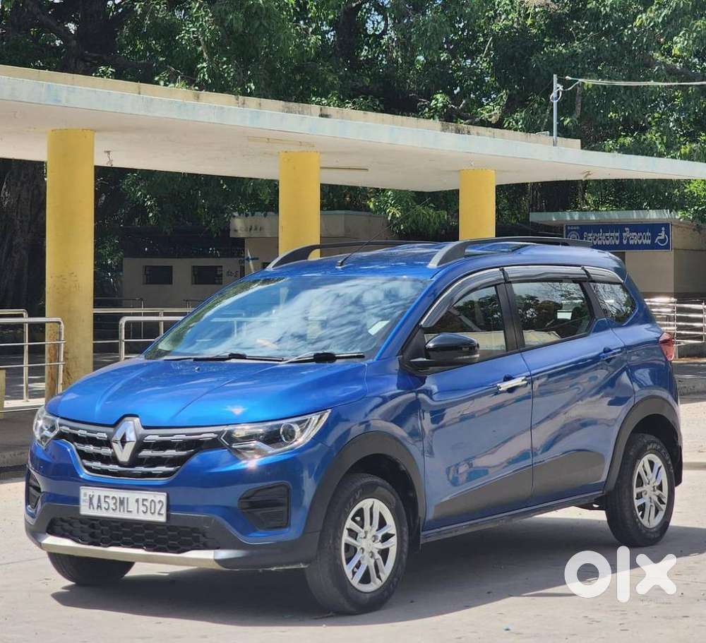 Renault Triber Rxt, 2023, Petrol