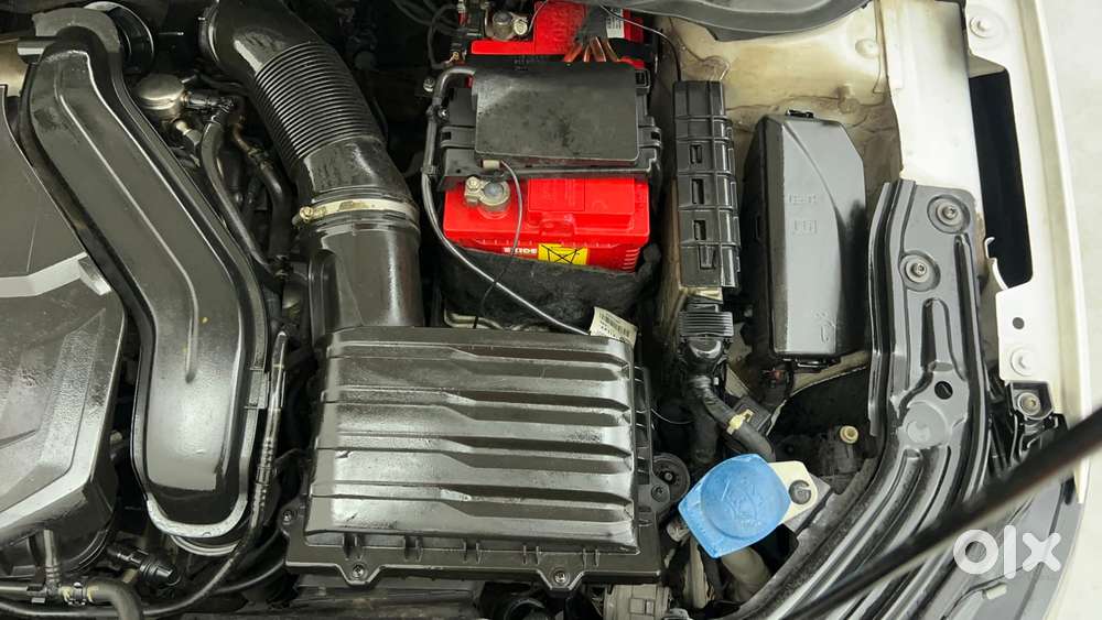 Skoda Slavia Style 1.0l Tsi Mt, 2022, Petrol