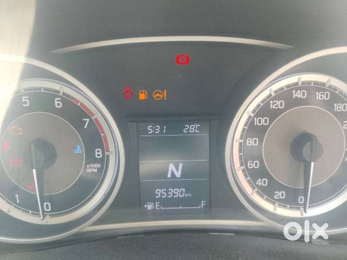 Maruti Suzuki Dzire 2017-2020 1.2 Vxi Amt, 2017, Petrol