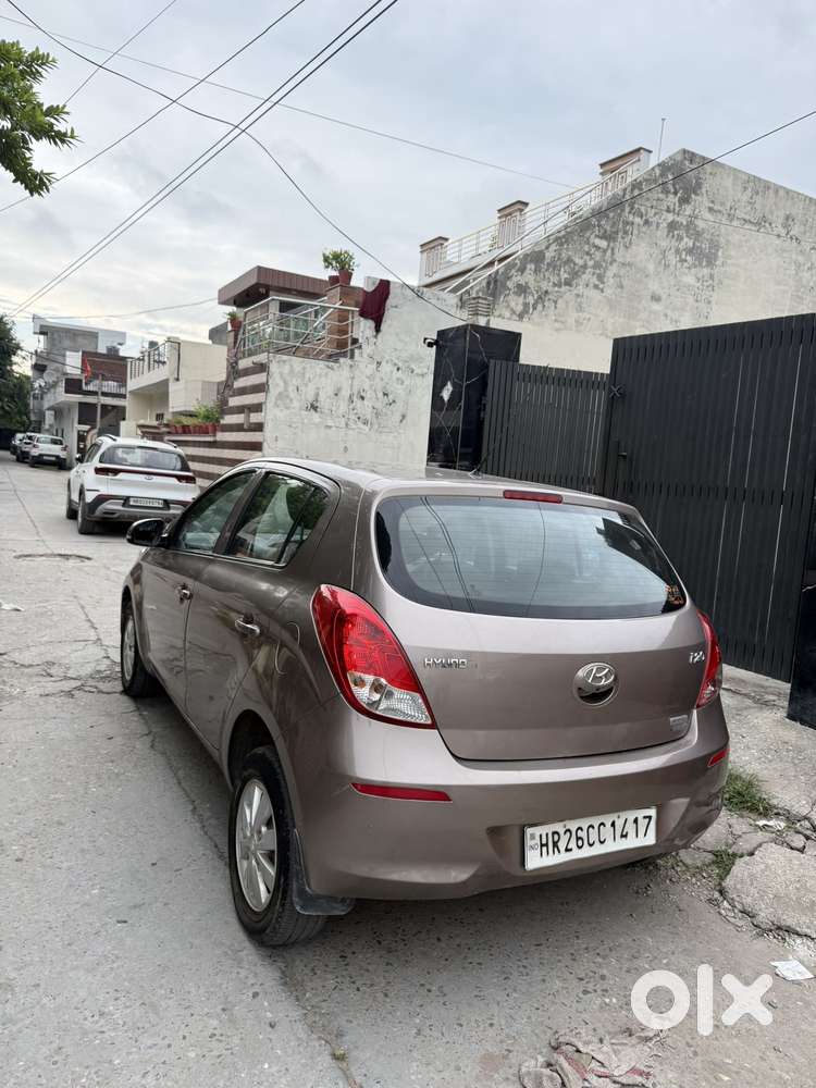 Hyundai I20 Sportz 1.2 Bs-iv, 2013, Petrol