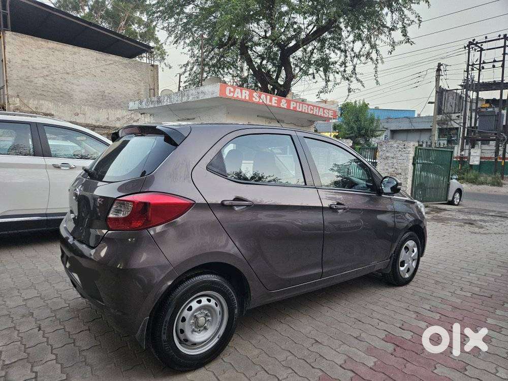 Tata Tiago 1.2 Revotron Xz, 2017, Petrol