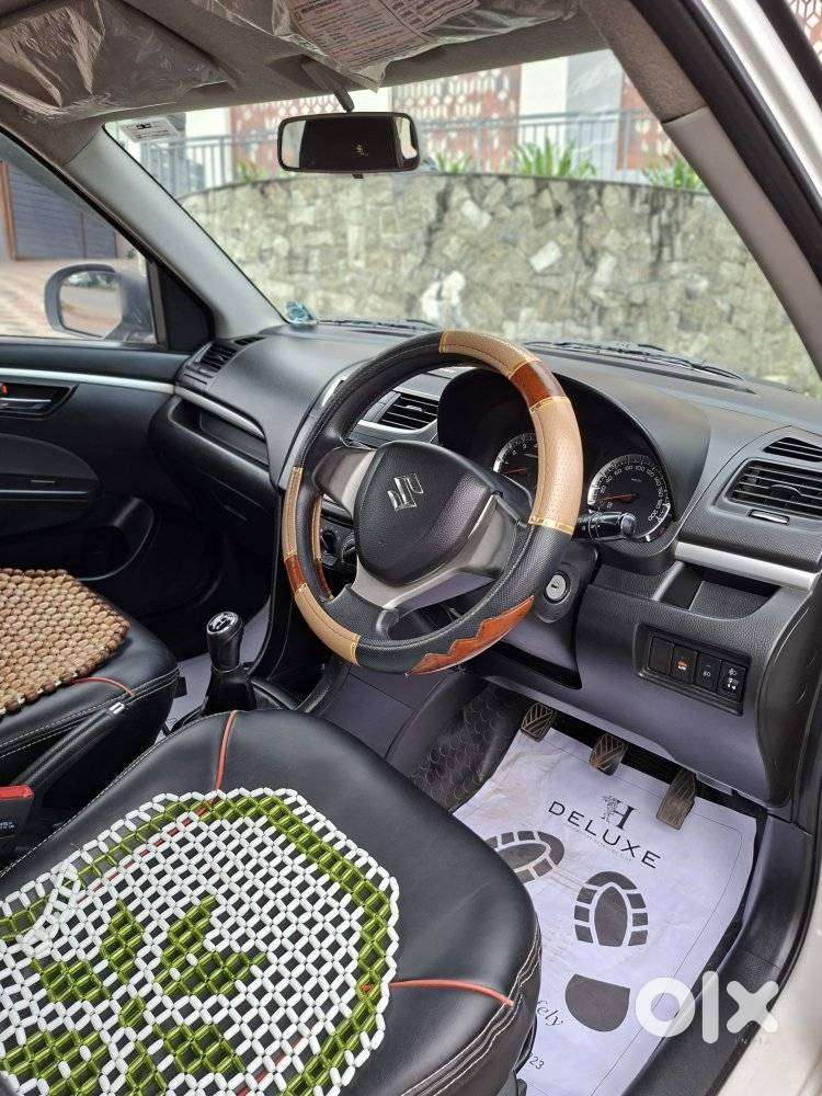 Maruti Suzuki Swift Vxi + Manual, 2014, Petrol
