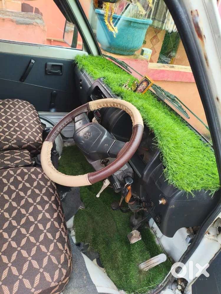 Maruti Suzuki Omni 2012 Petrol