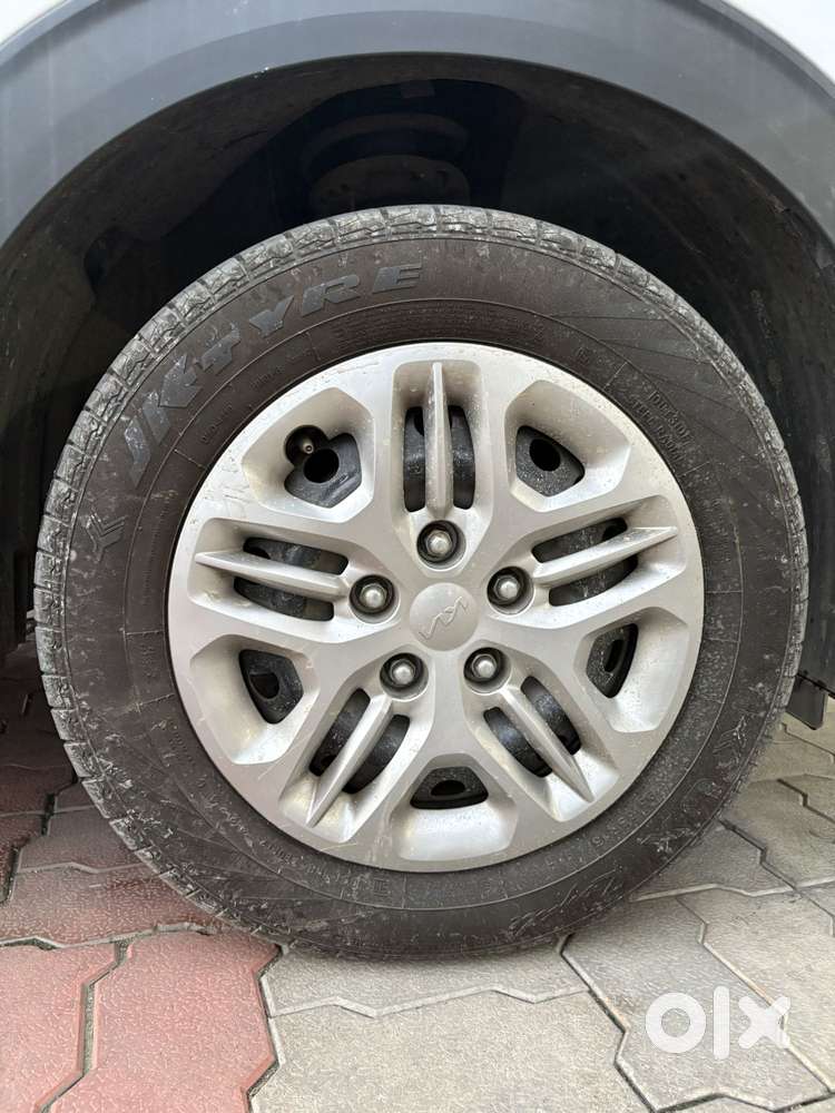 Kia Carens 1.5 Prestige 7 Str, 2024, Petrol