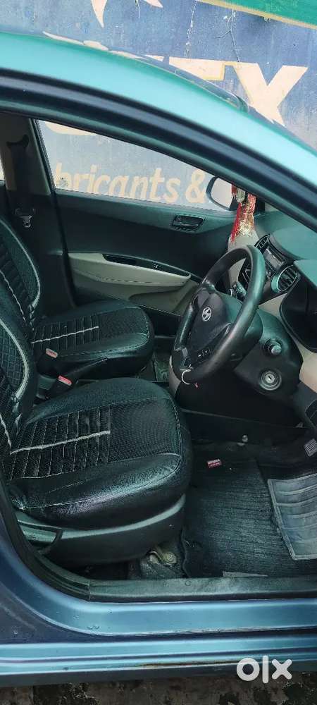 Hyundai Grand I10 Petrol 2015 Year