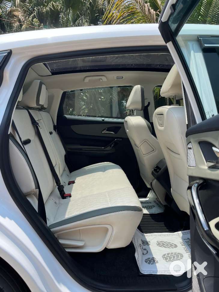 Mahindra Xev 9e Three B79 Kwh, 2026, Electric