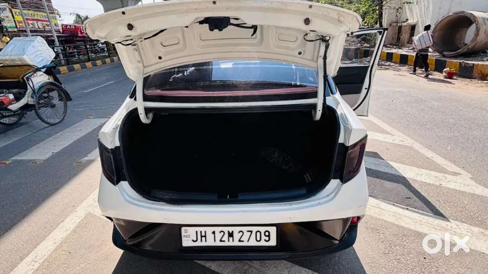 Hyundai Aura 2020 Petrol 42000 Km Driven