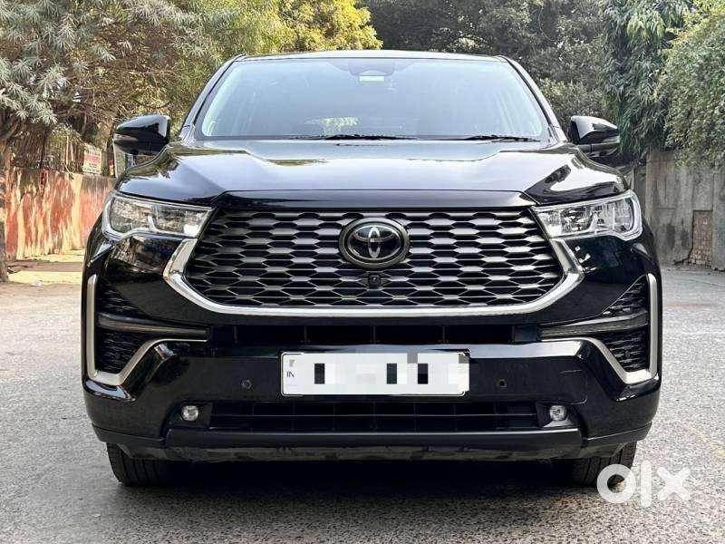 Toyota Innova Hycross 2.0 Zx (o) Hybrid 7 Str, 2024, Petrol