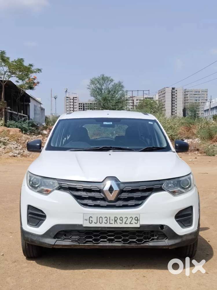 Renault Triber Rxl, 2021, Petrol