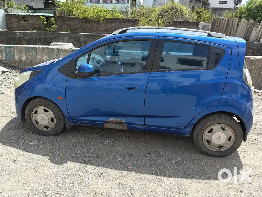 Chevrolet Beat Petrol 2012