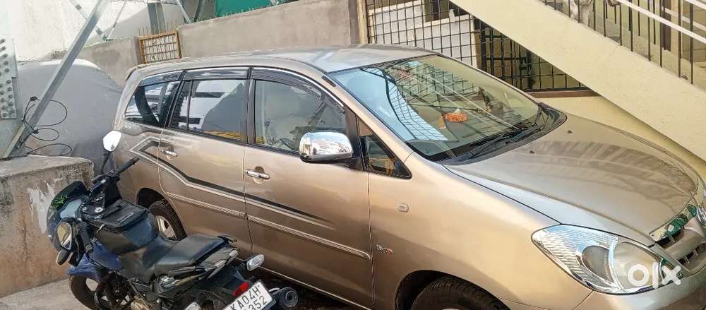 Toyota Innova 2006 Diesel 175000 Km Driven