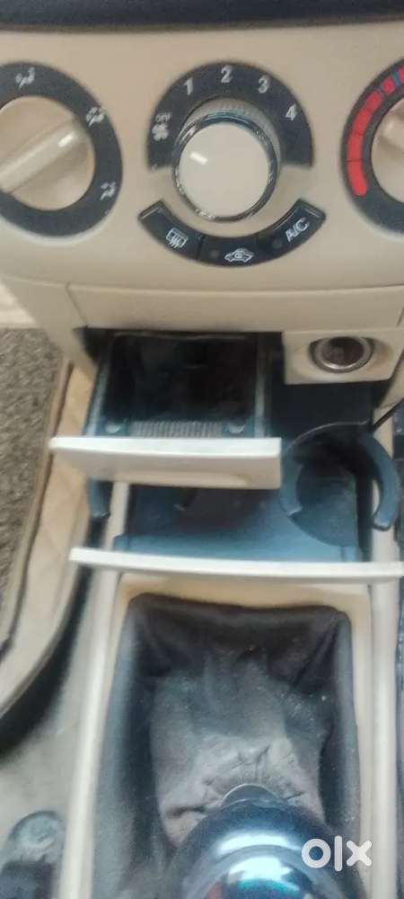 Chevrolet Aveo 2015 Cng 5 Sal Badh Chuke Hain