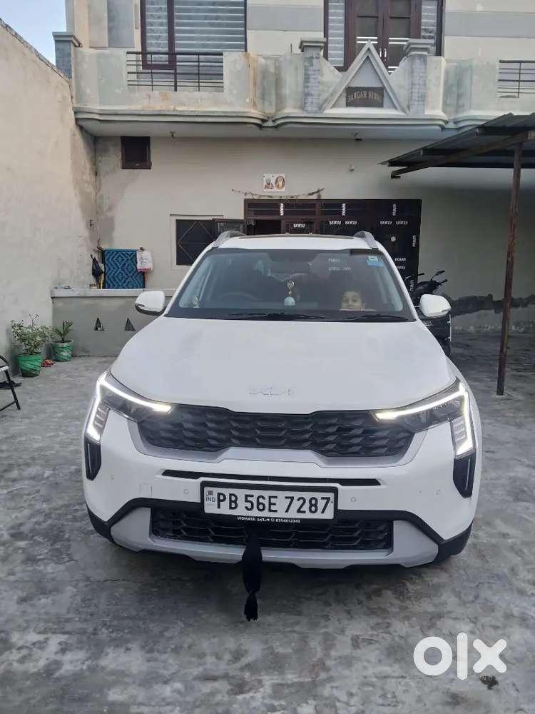 Kia Sonet 2025 Petrol 6000 Km Driven