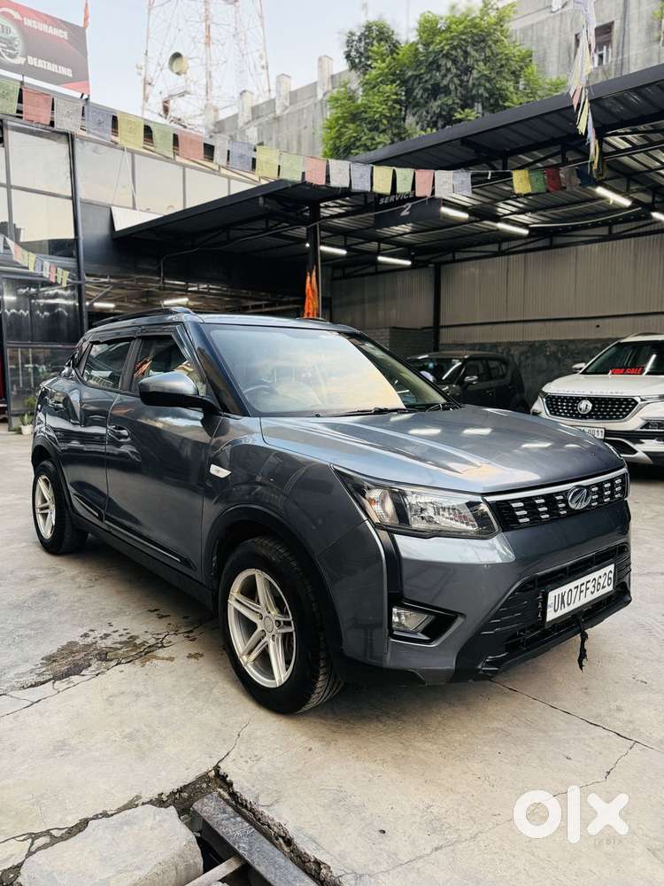 Mahindra Xuv300 W6, 2022, Petrol