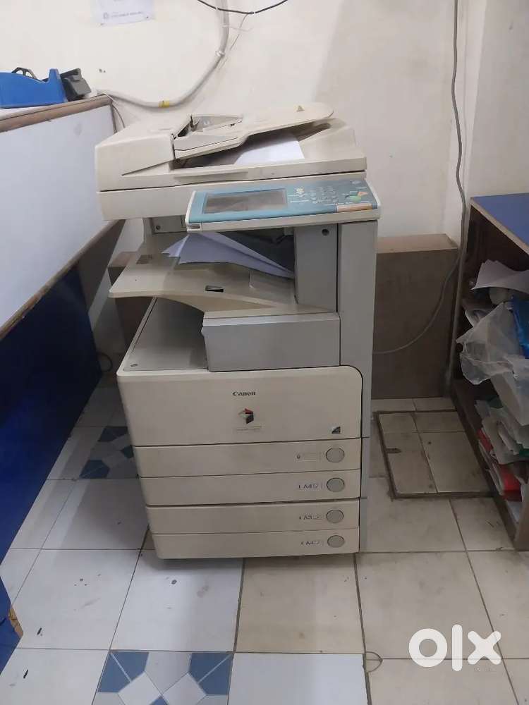 Cannon Photo Copier IR3245/ Rs. 80000/=