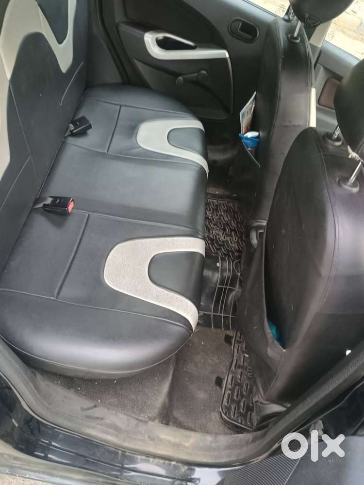 Ford Figo 2011 Petrol 43828 Km Driven Well Maintained