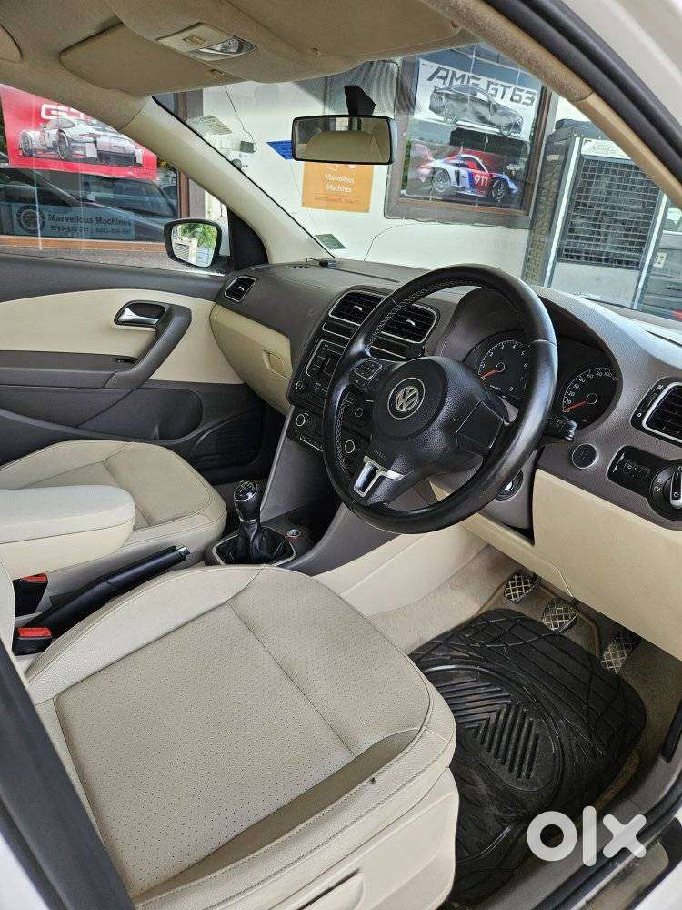 Volkswagen Vento Petrol Highline, 2013, Petrol