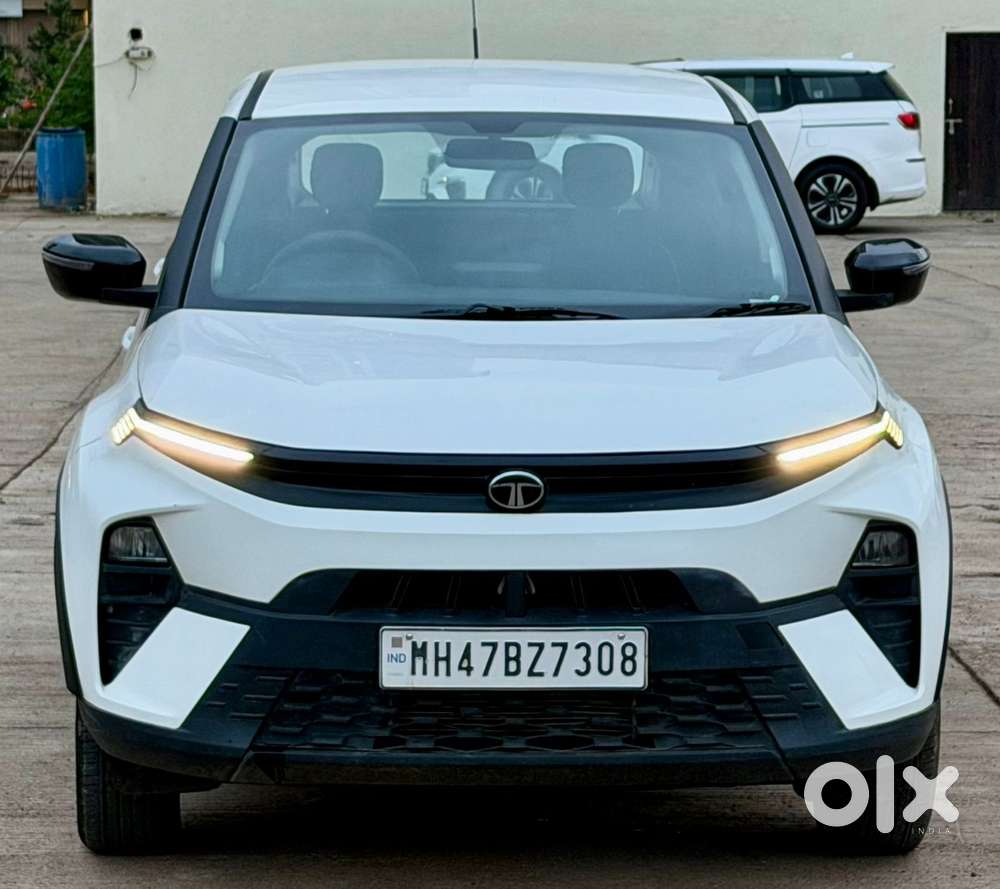 Tata Nexon Smart Plus S 1.2 Revotron Petrol 5 Mt, 2025, Petrol