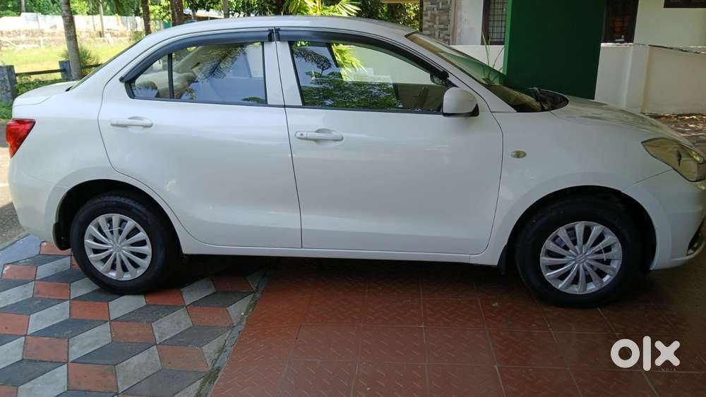 Maruti Suzuki Swift Dzire 1.2 Lxi Bsiv, 2021, Petrol