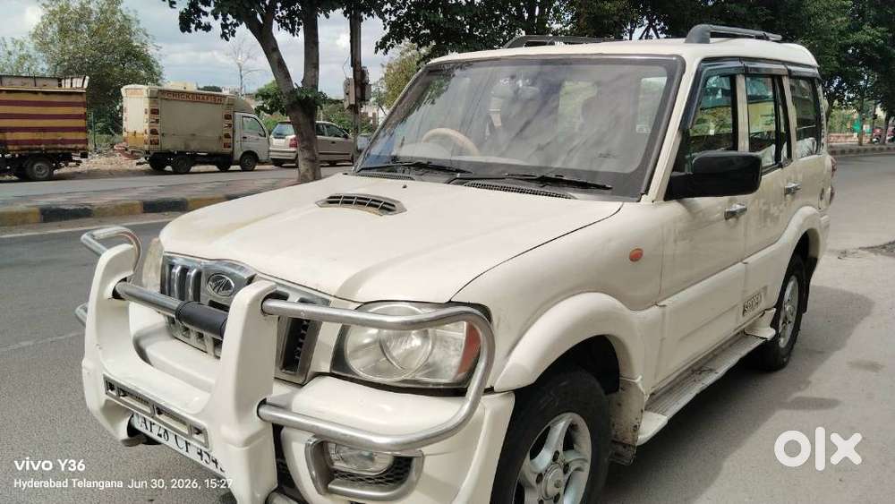 Mahindra Scorpio S10, 2012, Diesel